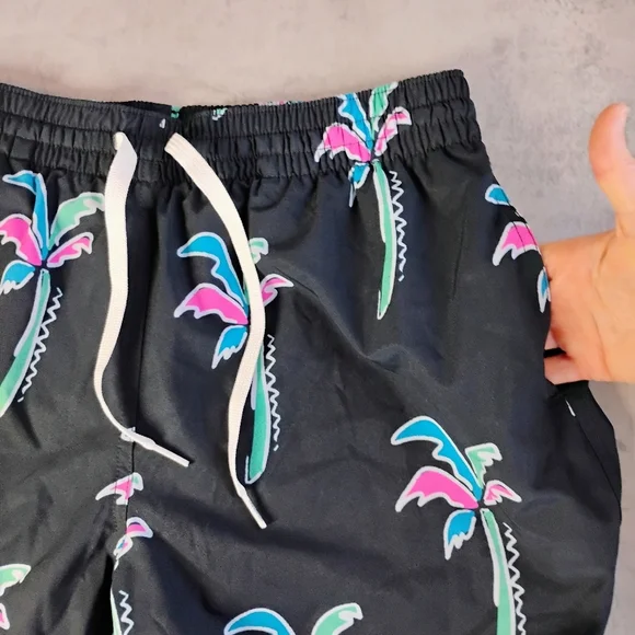 Chubbies Havana Nights Swim Trunks Mens Medium 5.5" Inseam Tropical Beachy - Picture 4 of 10
